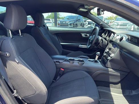 Used 2020 Ford Mustang Coupe RWD image 14