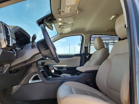 Used 2024 Ford Ranger Lariat w/ Trailer Tow Package image 10