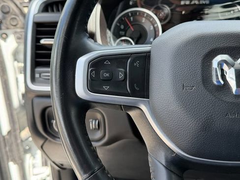Used 2024 RAM 2500 Big Horn AWD/4WD image 11