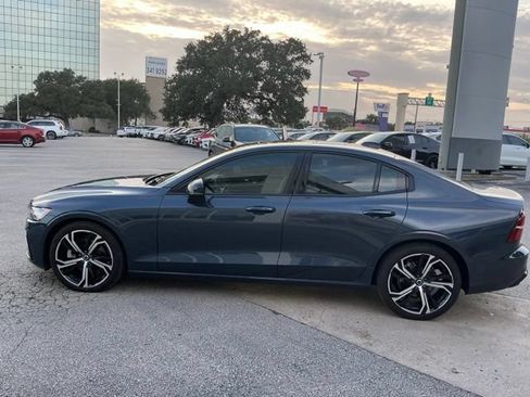 Certified 2024 Volvo S60 B5 Plus FWD image 4