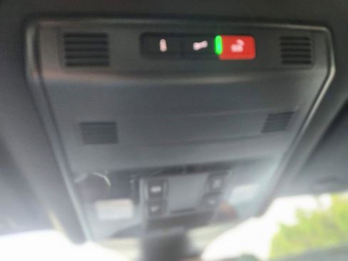 Certified 2024 Volkswagen Jetta Sport image 35