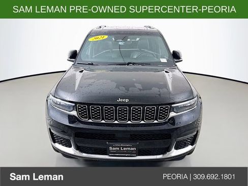 Used 2021 Jeep Grand Cherokee L Summit w/ Luxury Tech Group V AWD/4WD image 2