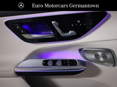Used 2026 Mercedes-Benz GLC 300 4MATIC image 9