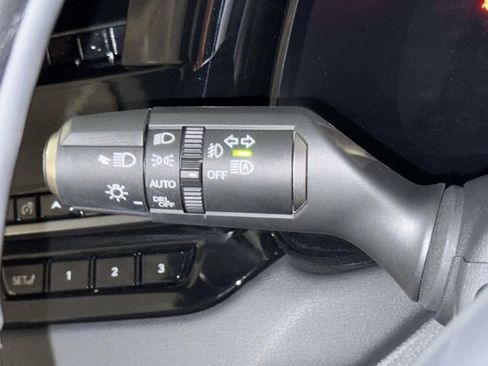 Used 2023 Lexus RX 350 Premium w/ Accessory Package AWD/4WD image 28