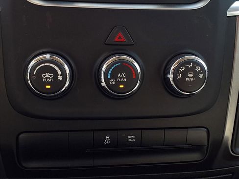 Used 2024 RAM 1500 Classic SLT image 16