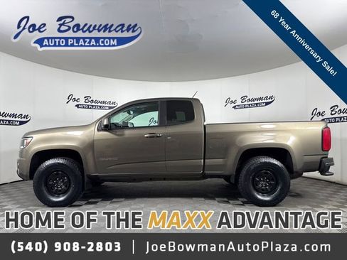 Used 2017 Chevrolet Colorado Z71 AWD/4WD image 1
