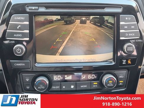 Used 2019 Nissan Maxima 3.5 S w/ Floor Mat Group FWD image 18
