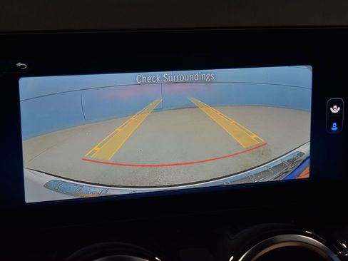 Certified 2025 Mercedes-Benz GLA 250 4MATIC image 12