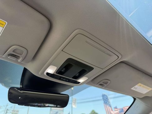 Used 2023 Honda Pilot Elite image 33