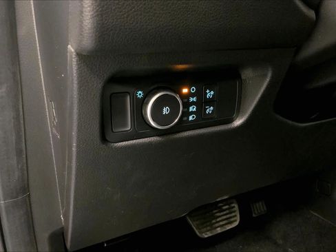 New 2025 Ford Ranger XL image 18