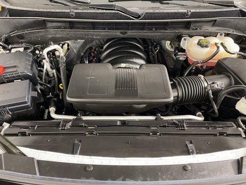 Used 2024 GMC Yukon Denali w/ Advanced Technology Package image 10