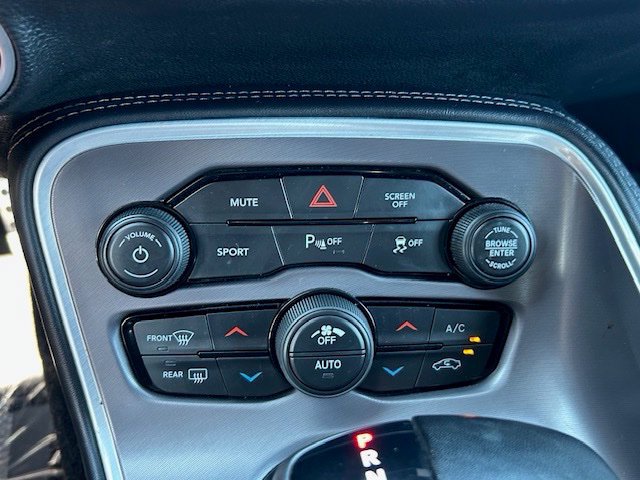 Used 2022 Dodge Challenger R/T RWD image 22