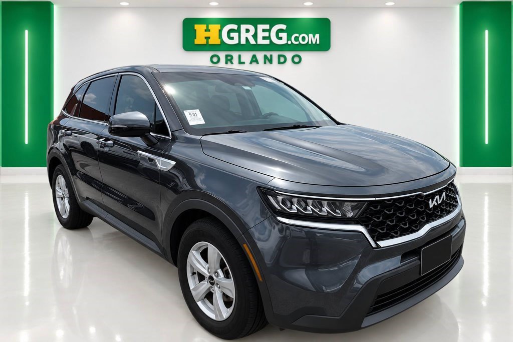 Used 2022 Kia Sorento LX FWD image 4