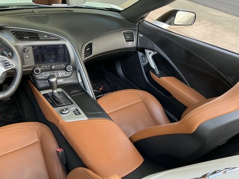 Used 2017 Chevrolet Corvette Stingray Convertible w/ 2LT Preferred Equipment Group image 16