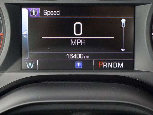 Used 2017 Chevrolet Camaro LT w/ Technology Package RWD image 29