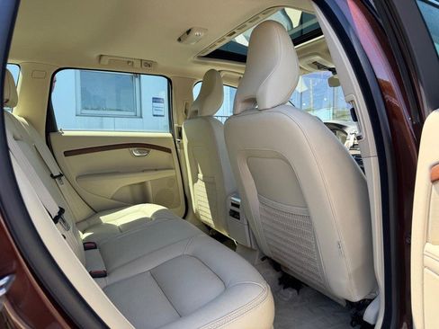 Used 2016 Volvo XC70 T5 Platinum AWD/4WD image 11