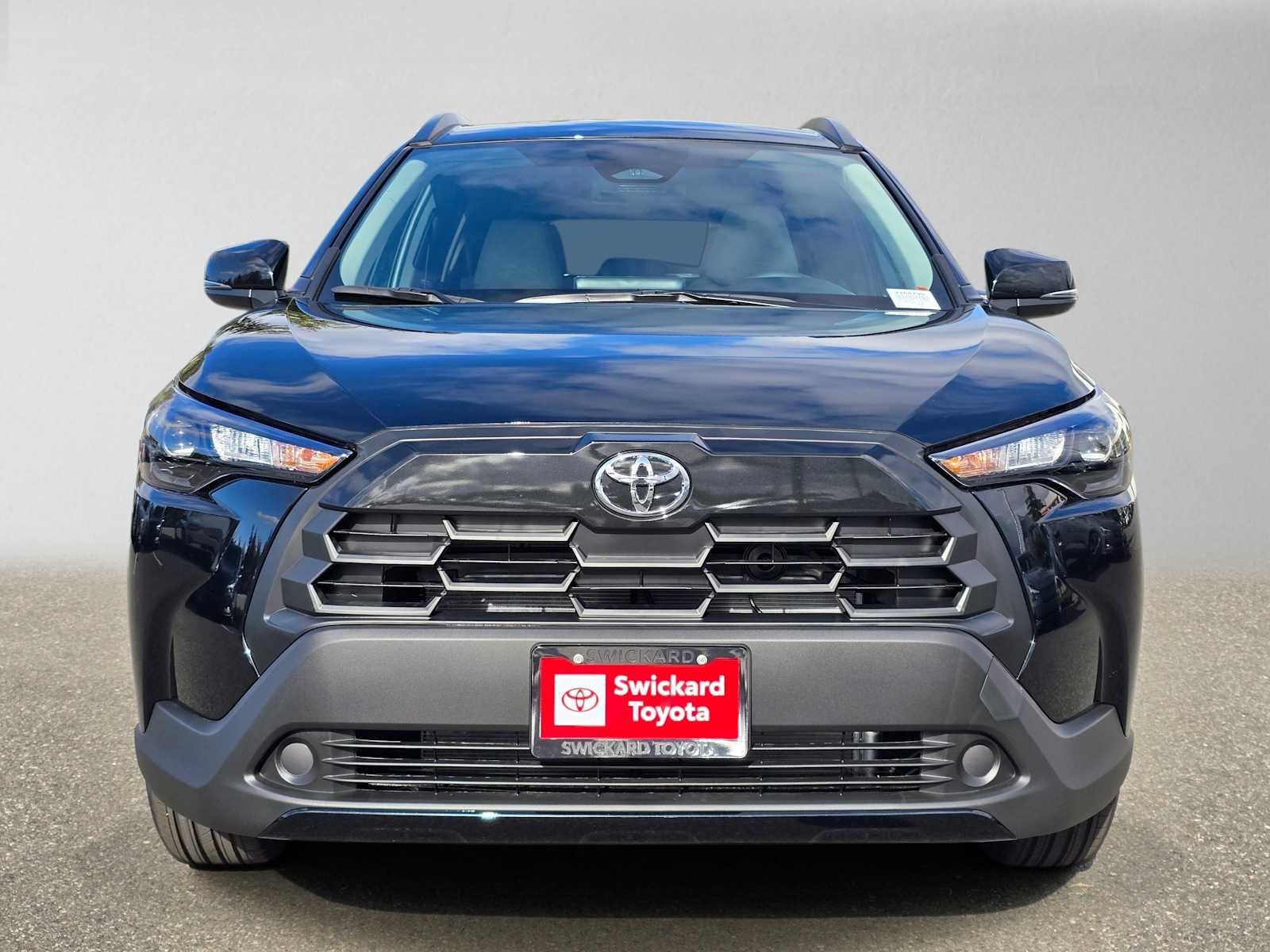 New 2026 Toyota Corolla Cross LE w/ Cold Weather Package AWD/4WD image 8