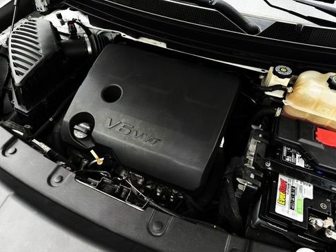 Used 2018 Chevrolet Traverse LS image 35