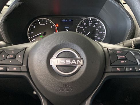 Used 2025 Nissan Sentra S FWD image 15