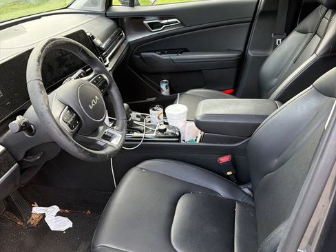Used 2024 Kia Sportage EX FWD image 1