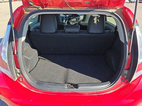 Used 2016 Toyota Prius C One FWD image 5