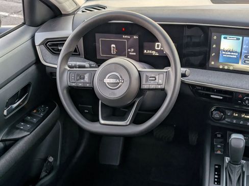 New 2026 Nissan Kicks SV FWD image 19