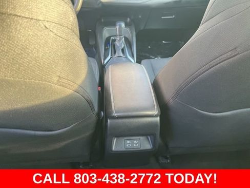 Used 2024 Toyota Corolla SE image 12