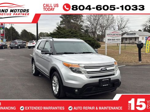 Used 2015 Ford Explorer XLT w/ Equipment Group 202A image 1