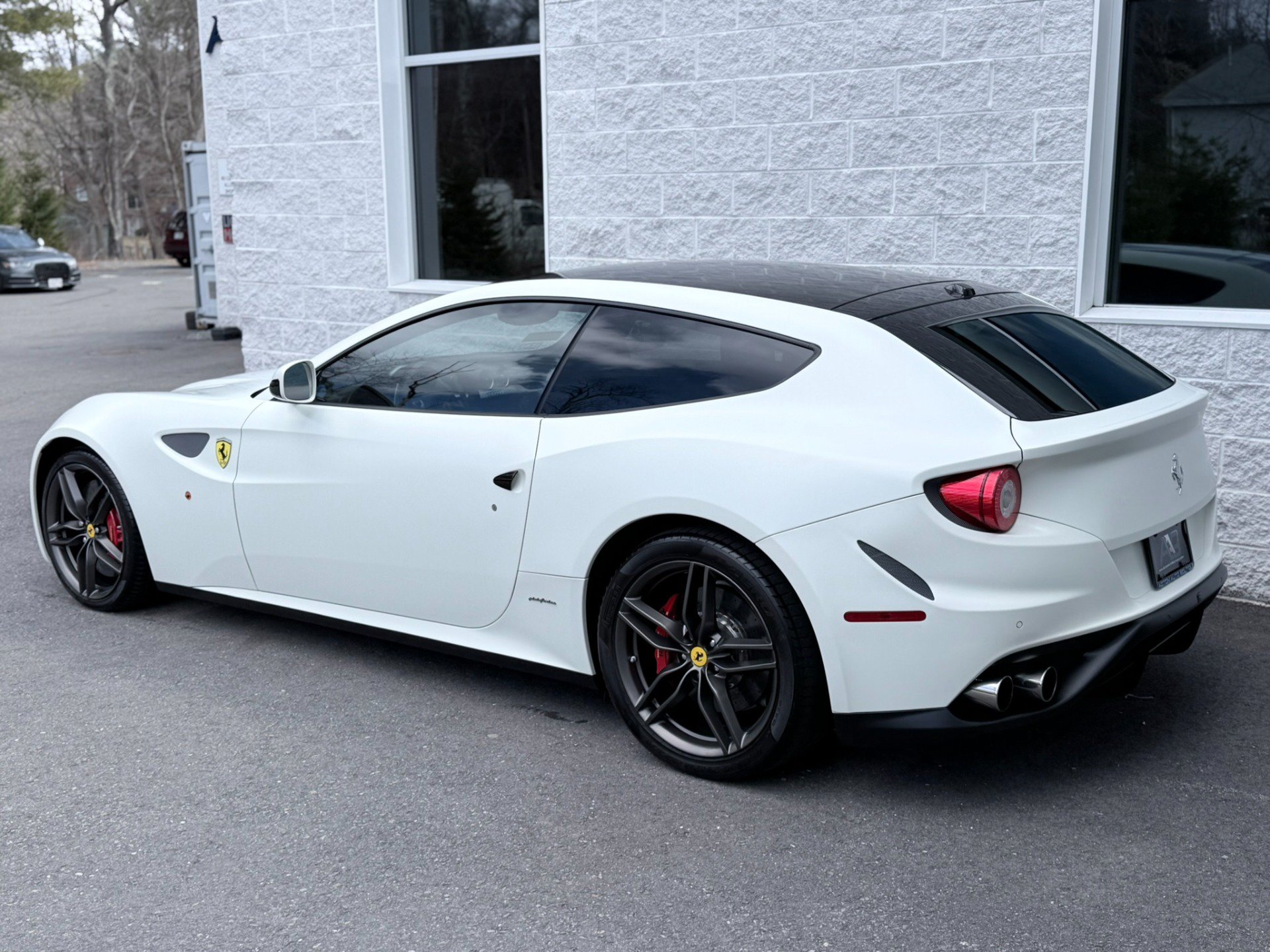 Used 2012 Ferrari FF AWD/4WD image 7