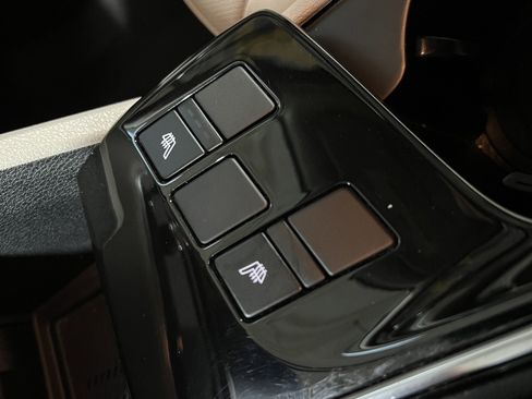 Used 2023 Kia Sportage EX image 20