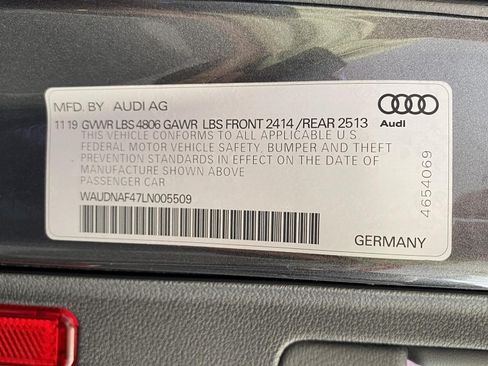 Used 2020 Audi A4 2.0T Premium w/ Convenience Package AWD/4WD image 31