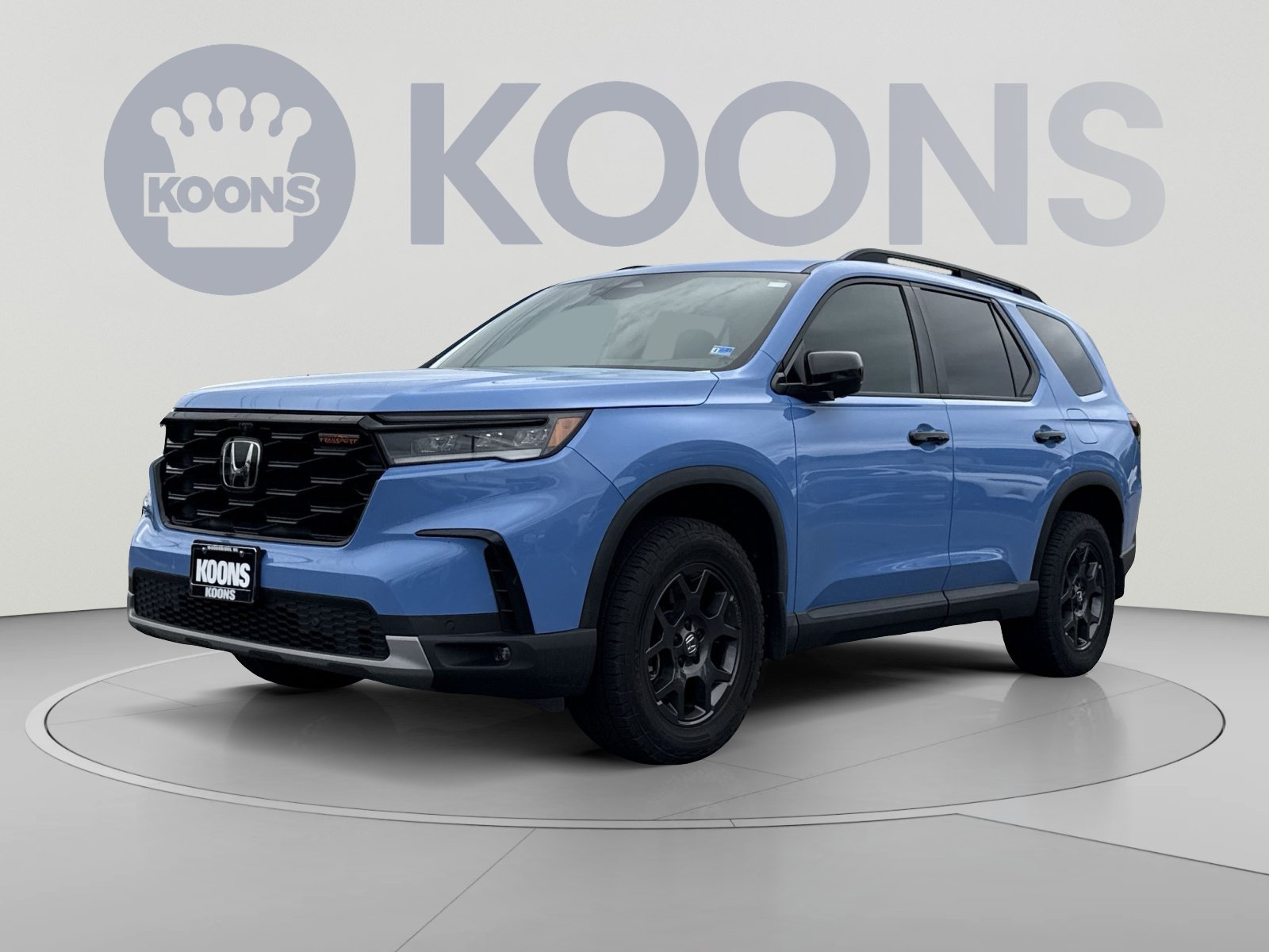 Used 2024 Honda Pilot TrailSport image 1
