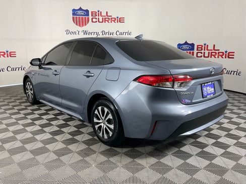 Used 2021 Toyota Corolla LE FWD image 5