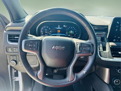 Used 2023 Chevrolet Suburban RST image 20