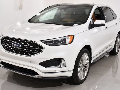 Used 2024 Ford Edge Titanium w/ Titanium Elite Package AWD/4WD image 2