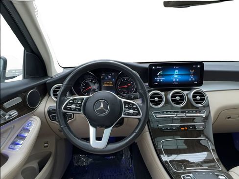 Used 2021 Mercedes-Benz GLC 300 image 33