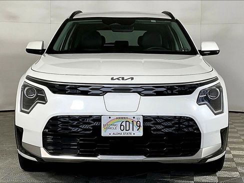 Used 2023 Kia Niro Wind image 2