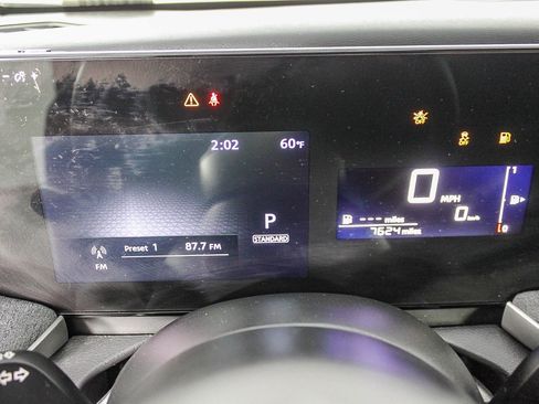 Used 2025 Nissan Kicks SV image 23