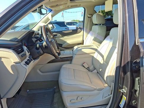 Used 2018 GMC Yukon XL Denali w/ Denali Ultimate Package AWD/4WD image 12