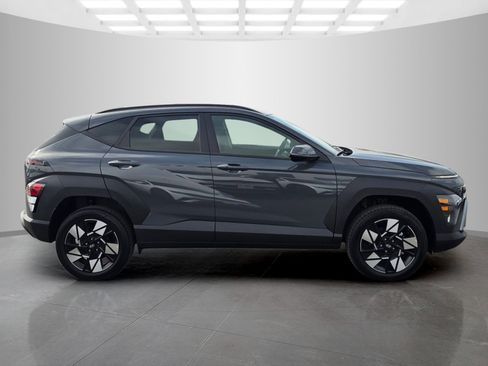 New 2025 Hyundai Kona SEL image 6