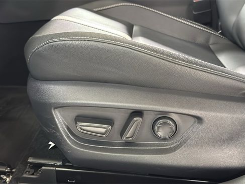 Certified 2025 Toyota Camry SE image 14