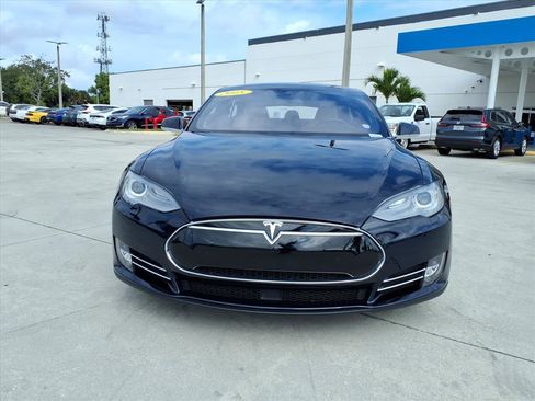 Used 2015 Tesla Model S P85D image 11