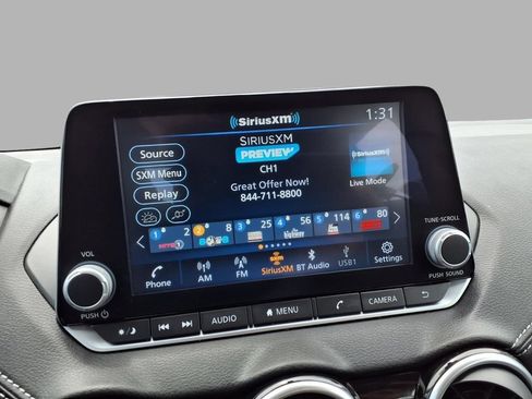 Used 2024 Nissan Sentra SV FWD image 5