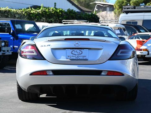 Used 2006 Mercedes-Benz SLR COUPE 2D image 6