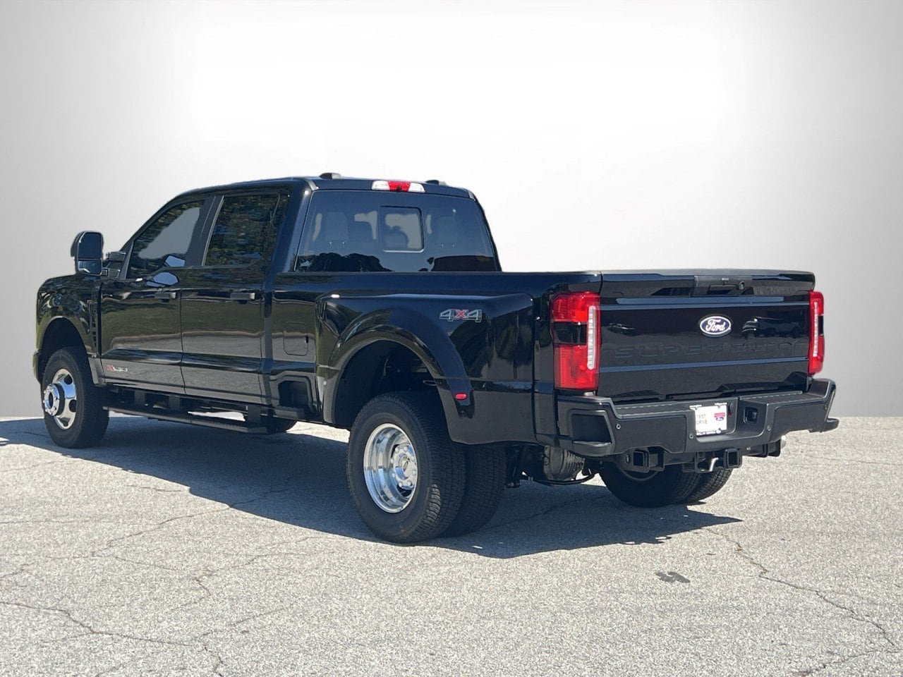 New 2027 Ford F350 XL w/ STX Appearance Package AWD/4WD image 22