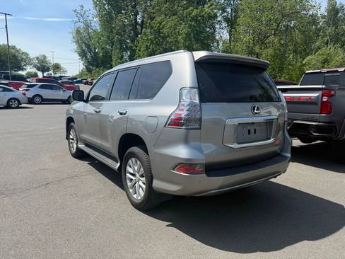 Used 2022 Lexus GX 460 Premium w/ Premium Package AWD/4WD image 6