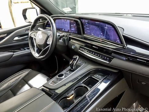 Certified 2024 Cadillac Escalade Sport w/ LPO, ONYX Package image 29