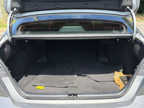 Used 2025 Toyota Camry SE w/ Convenience Package FWD image 6