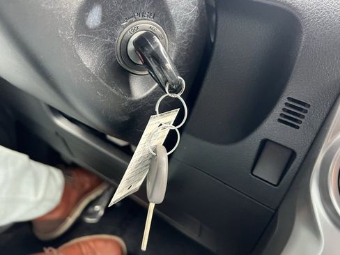 Used 2017 Toyota 4Runner SR5 Premium image 37