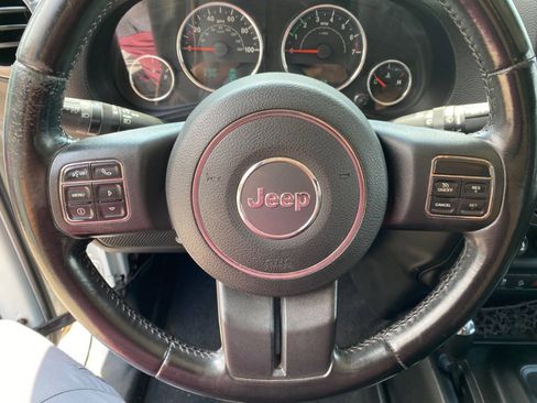 Used 2012 Jeep Wrangler Sport AWD/4WD image 29